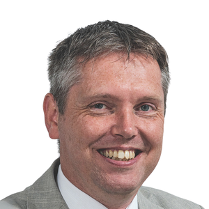 Headshot of Stephen Veers