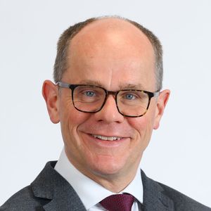 Paul Johnston Headshot