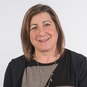 Dr Caroline Shulman