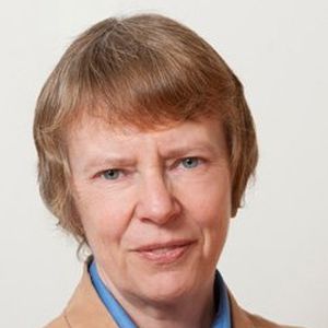 Kate Barker photo