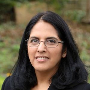 Dr Mona Sidhu photo