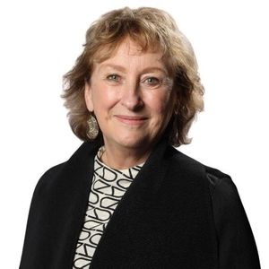 Lesley Dwyer