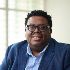 Clenton Farquharson headshot