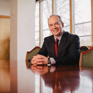 Professor Sir Michael McBride_photo