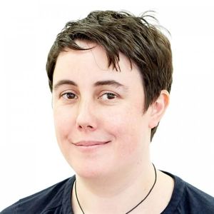 A headshot of Lynsey Hawker
